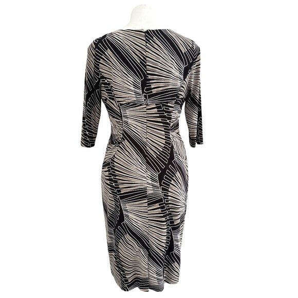 Adrianna Papell Black Beige Abstract Print Sheath Dress, Pleated Details Size 10 - Picture 5 of 10